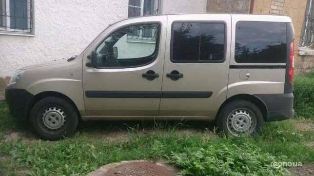 Fiat Doblo 2013