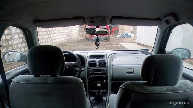 Renault Laguna 1999 - 8