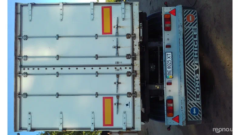 Mercedes-Benz Axor 2000 - 10