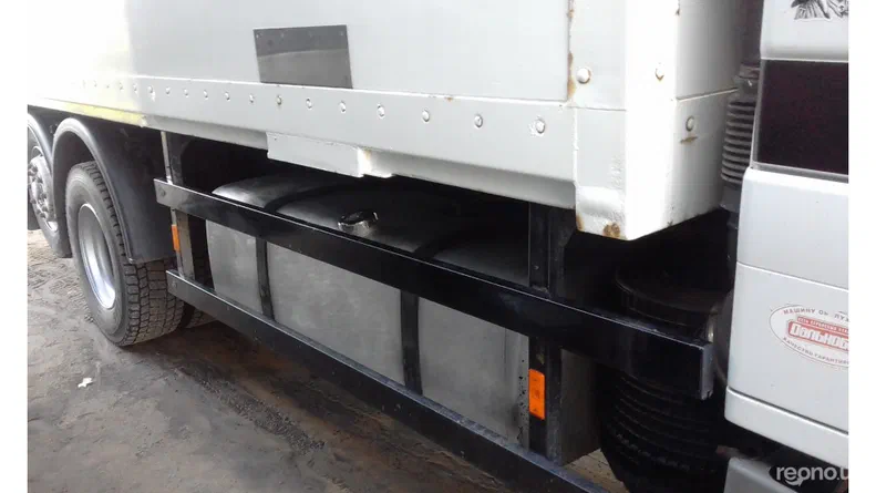 Mercedes-Benz Axor 2000 - 21