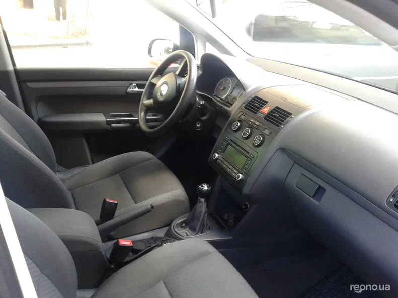 Volkswagen Touran 2005 - 5