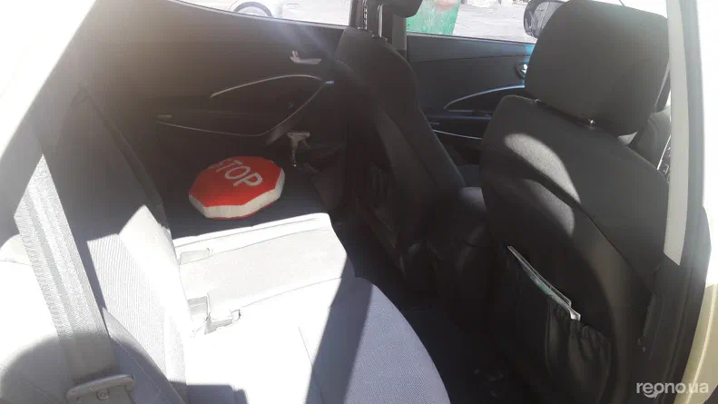 Hyundai Santa Fe 2013 - 8