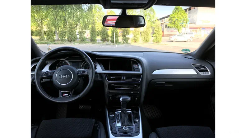 Audi A4 2012 - 13