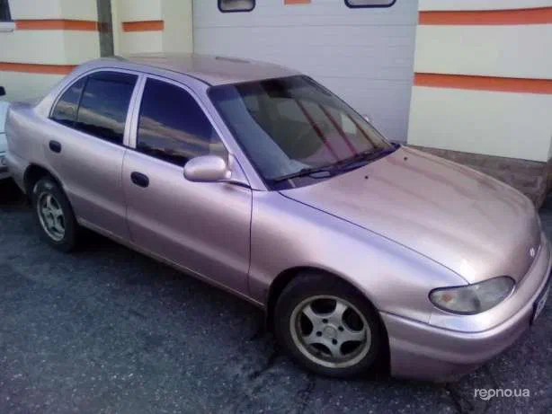 Hyundai Accent 1995