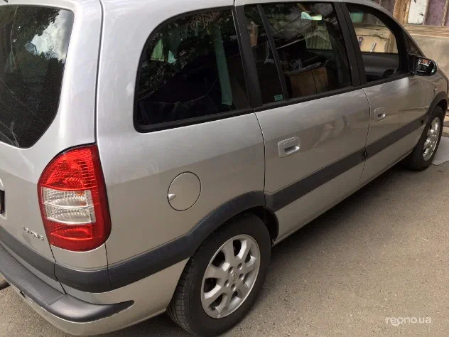 Opel Zafira 2003 - 5