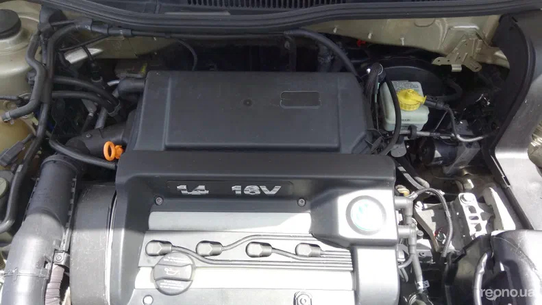 Volkswagen Golf 2000 - 15