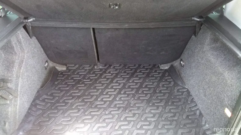 Volkswagen Golf 2000 - 12