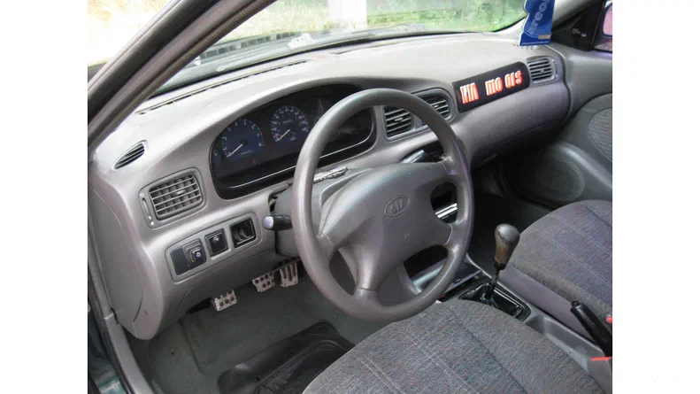 Kia Clarus 1997 - 5
