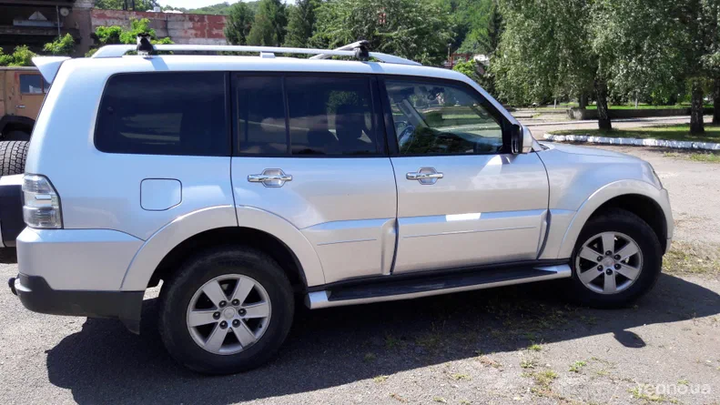 Mitsubishi Pajero 2007