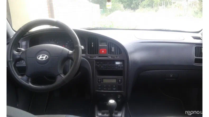 Hyundai Elantra 2004 - 13