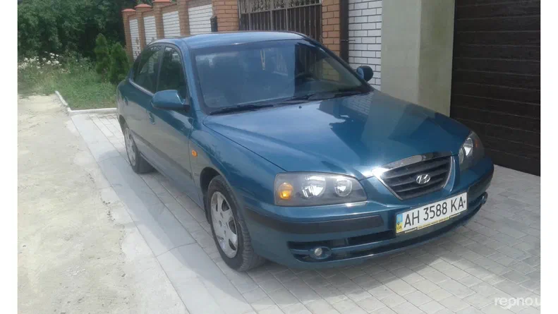 Hyundai Elantra 2004