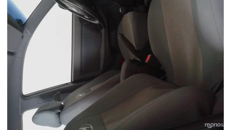 Hyundai Elantra 2004