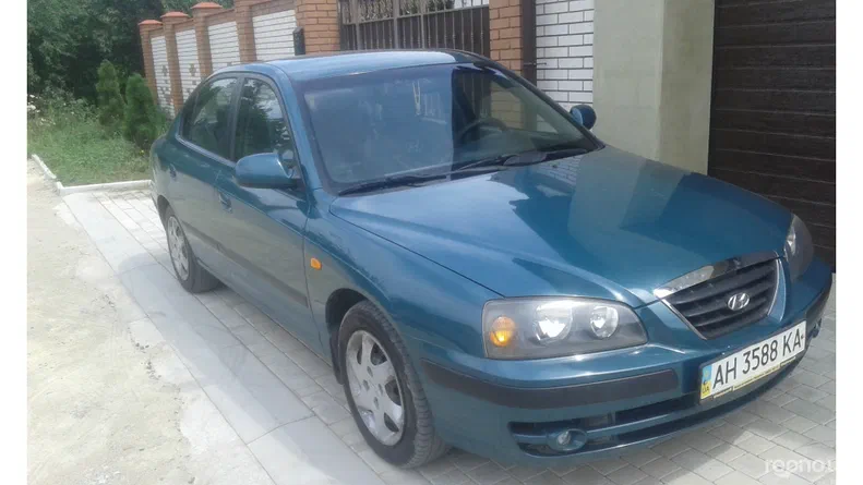 Hyundai Elantra 2004