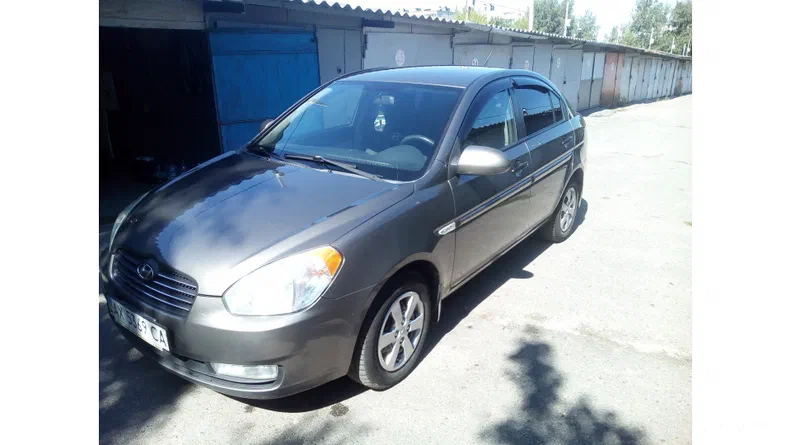 Hyundai Accent 2008 - 10