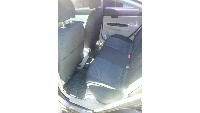 Hyundai Accent 2008 - 18