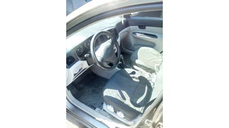 Hyundai Accent 2008 - 17