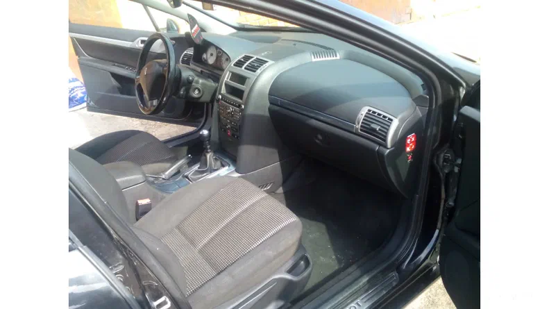 Peugeot 407 2005 - 16