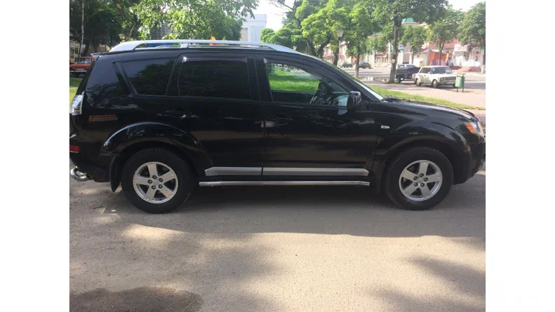 Mitsubishi Outlander 2009 - 14