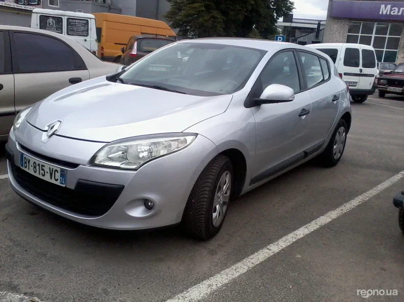 Renault Megane 2011 - 13