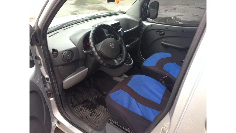 Fiat Doblo 2010 - 11