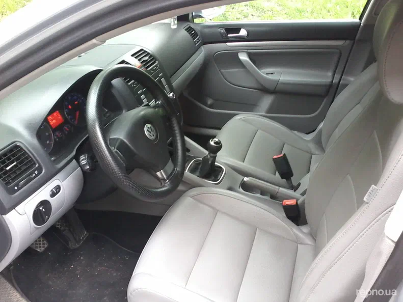 Volkswagen Jetta 2007 - 9