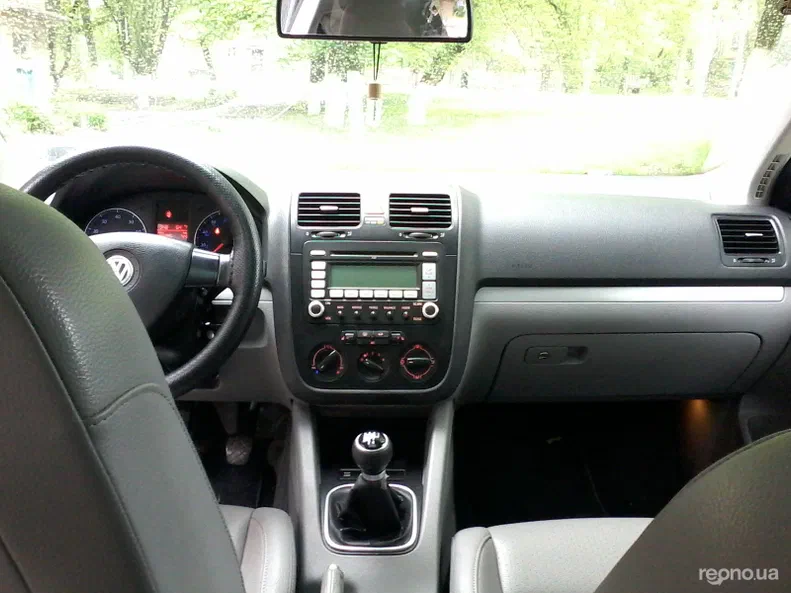 Volkswagen Jetta 2007 - 14