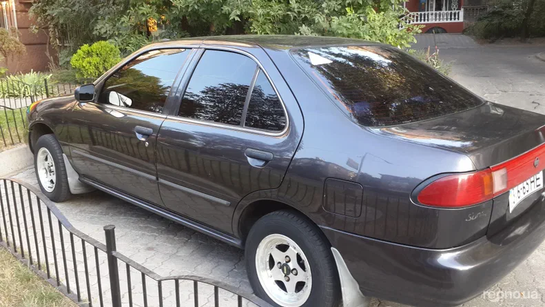 Nissan Sunny 1996 - 6