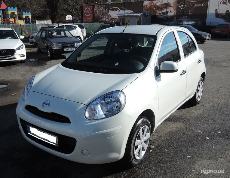 Nissan Micra 2015
