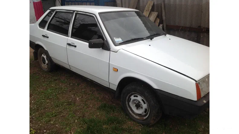 Lada (ВАЗ) 21099 1999