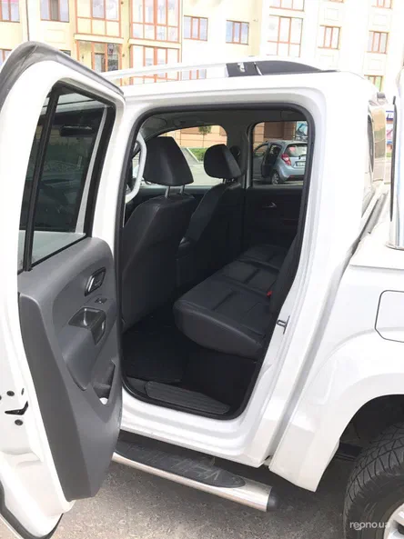 Volkswagen Amarok 2013 - 16