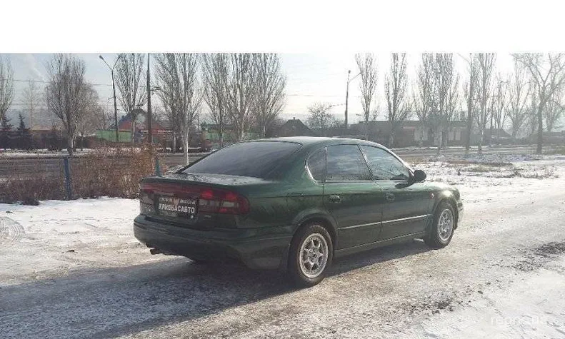 Subaru Legacy 2000 - 5