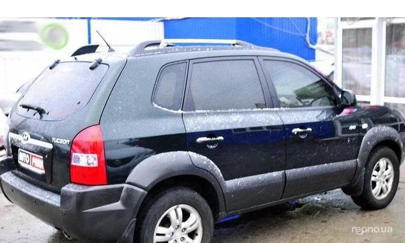 Hyundai Tucson 2007 - 10