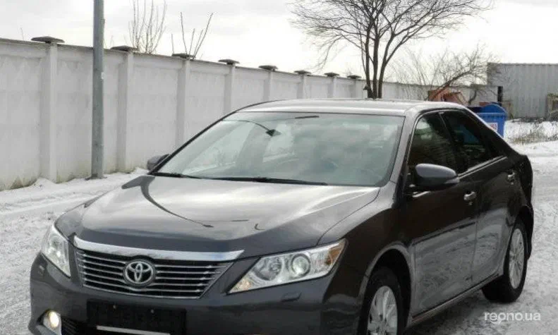 Toyota Camry 2012 - 4