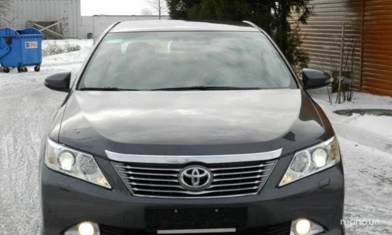 Toyota Camry 2012 - 3