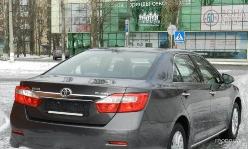 Toyota Camry 2012 - 7