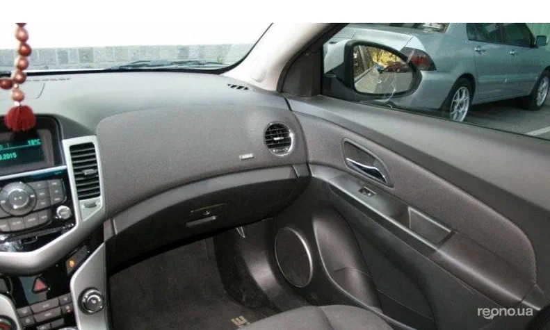 Chevrolet Cruze 2010 - 1