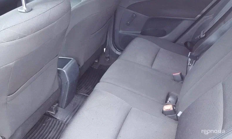 Toyota Auris 2008 - 1