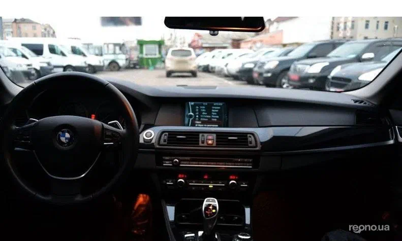 BMW 5 серія 2011 - 4