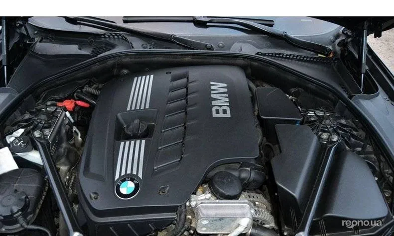 BMW 5 серія 2011 - 13