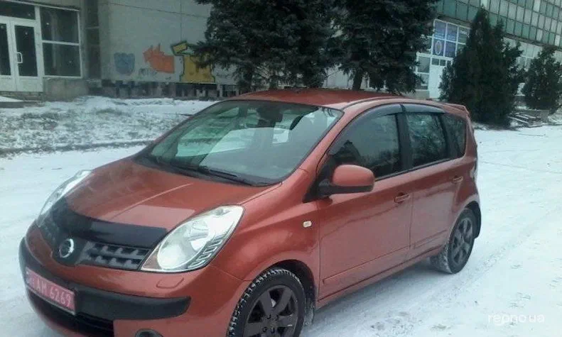 Nissan Note 2008 - 10
