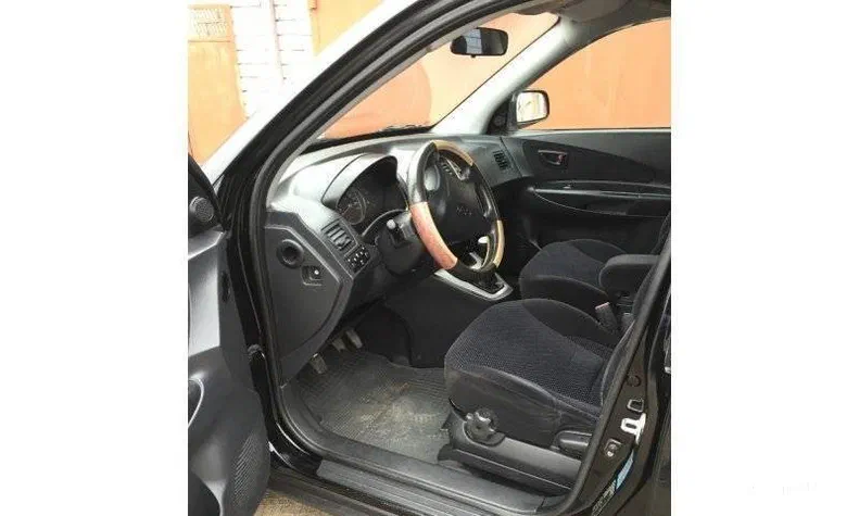 Hyundai Tucson 2009 - 10