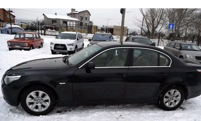BMW 5 серія 2003 - 14