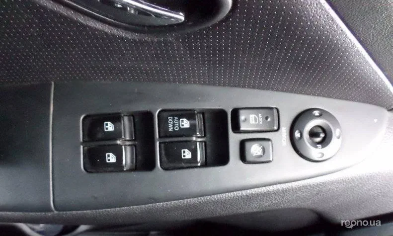 Hyundai Elantra 2010 - 26