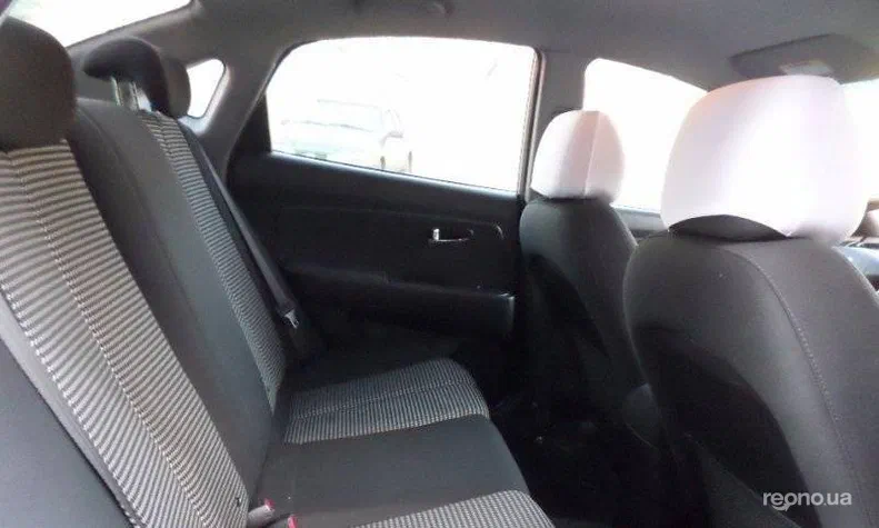 Hyundai Elantra 2010 - 16