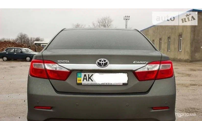Toyota Camry 2012 - 1
