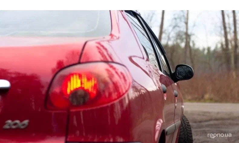 Peugeot 206 2008 - 24