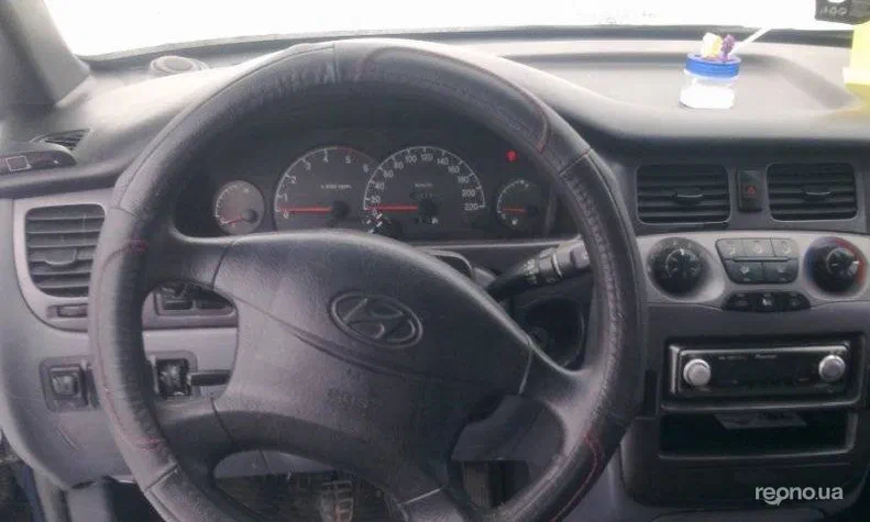 Hyundai Trajet 2001 - 0