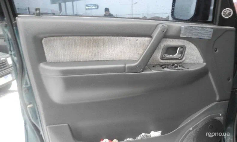 Mitsubishi Pajero 1997 - 14