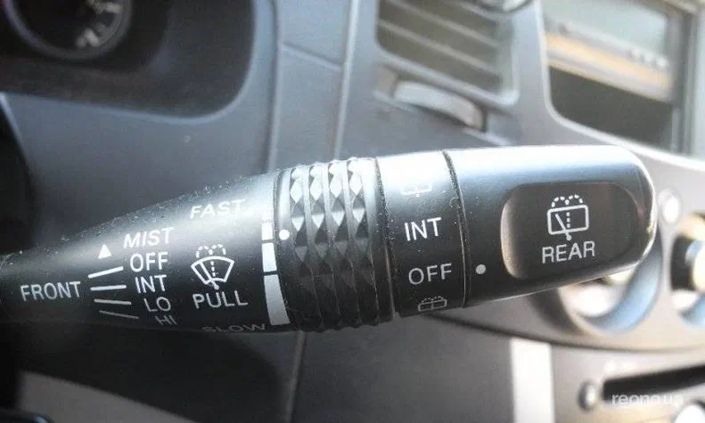 Mitsubishi Grandis 2007 - 8