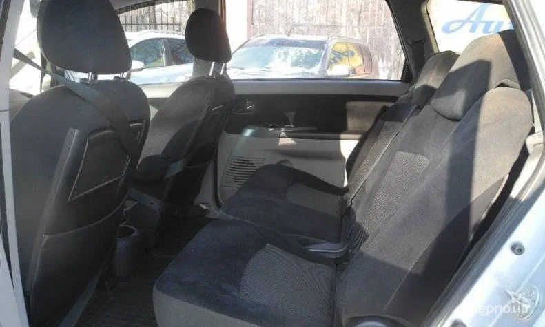 Mitsubishi Grandis 2007 - 20